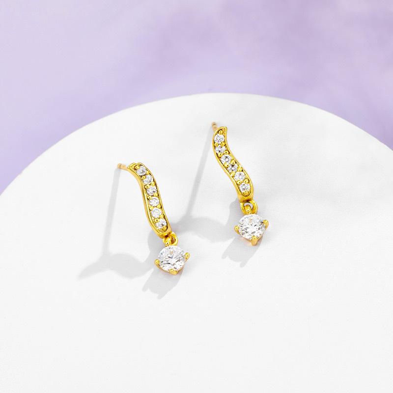 24k Gold Stud Earrings for Women Simple Gold Color Simple Zircon Earring for Wedding Engagement Fine Jewelry kolczyki damskie
24k Gold Stud Earrings for Women Simple Gold Color Simple Zircon Earring for Wedding Engagement Fine Jewelry kolczyki damskie