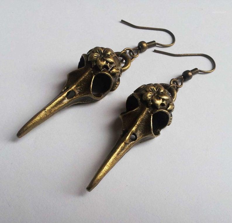 2020 New Bronze Bird Skull Earrings,Steampunk Earrings,Bronze,Bronze Steampunk,Bird,Skull Earrings,Gift ethnic style fashion1
2020 New Bronze Bird Skull Earrings,Steampunk Earrings,Bronze,Bronze Steampunk,Bird,Skull Earrings,Gift ethnic style fashion1