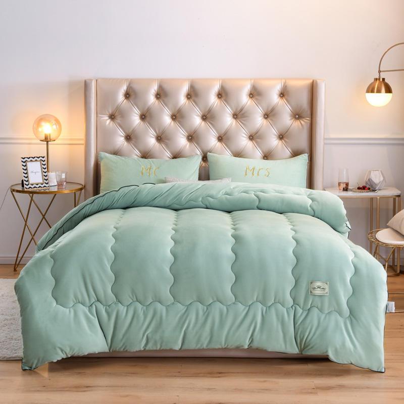 Lamb cashmere and velvet Fabric warm soft winter quilt thicken comforter duvet blanket queen size single double Cashmere
Lamb cashmere and velvet Fabric warm soft winter quilt thicken comforter duvet blanket queen size single double Cashmere