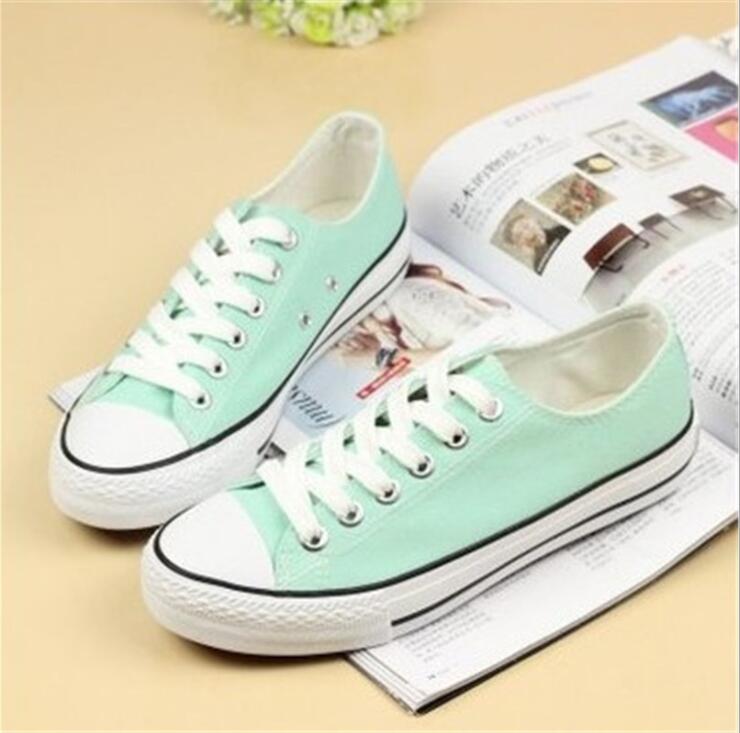 Drop Shipping New 15Colors All Size 35-45 Low Top sports Low Top Classic Canvas Shoe Sneakers Men's Women's Casual Shoes, Black
Drop Shipping New 15Colors All Size 35-45 Low Top sports Low Top Classic Canvas Shoe Sneakers Men's Women's Casual Shoes, Black