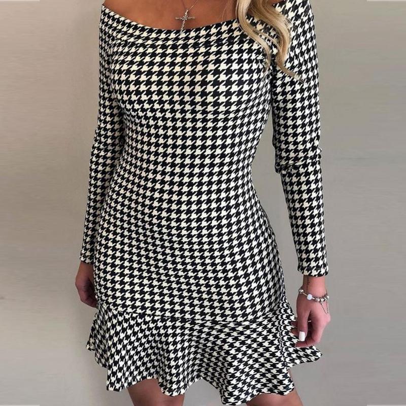 Women' Off Shoulder Plaid Sexy Dress 2020 Autumn Check Ruffle A-line Long Sleeve Elegant Mini Women Dresses Vestido De Mujer, Clear
Women' Off Shoulder Plaid Sexy Dress 2020 Autumn Check Ruffle A-line Long Sleeve Elegant Mini Women Dresses Vestido De Mujer, Clear