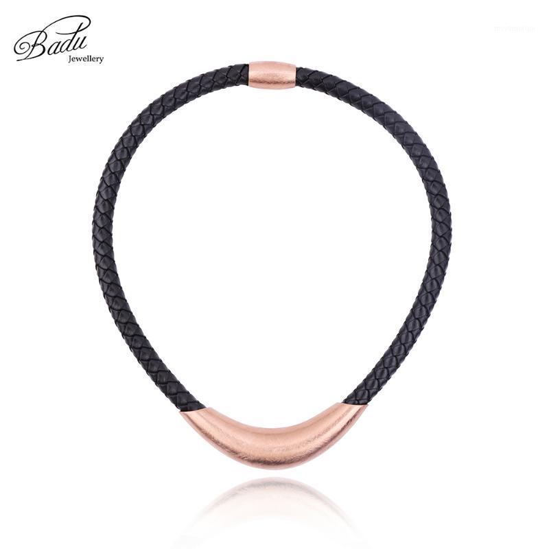 Badu Black Leather Punk Necklace Chokers Rose Gold Brushed Stainless Steel Necklaces Women 2020 New Arrival Hot Fashion1
Badu Black Leather Punk Necklace Chokers Rose Gold Brushed Stainless Steel Necklaces Women 2020 New Arrival Hot Fashion1