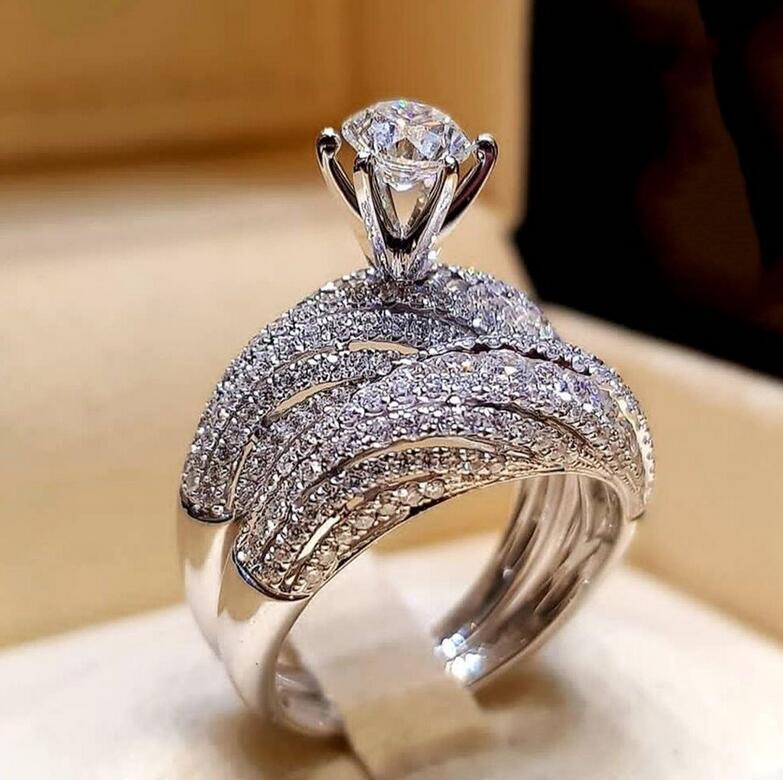 Choucou Brand Coupe Rings Elegant Vintage Jewelry 925 Sterling Silver Round Cut White Topaz Women Wedding Engagement Bridal Ring Set Gift
Choucou Brand Coupe Rings Elegant Vintage Jewelry 925 Sterling Silver Round Cut White Topaz Women Wedding Engagement Bridal Ring Set Gift