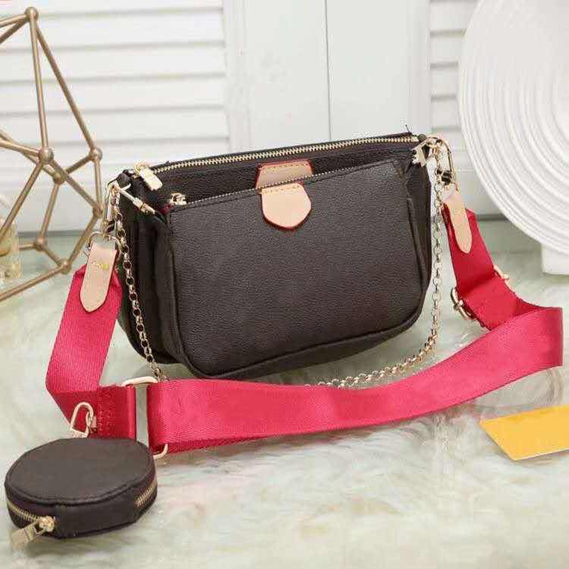 Three-in-one Mahjong Bags 2020 Hot Style High-Quality Material PU Leather Medieval Bag Shoulder Messenger Bag Wide Shoulder Strap Flower Bag, Red
Three-in-one Mahjong Bags 2020 Hot Style High-Quality Material PU Leather Medieval Bag Shoulder Messenger Bag Wide Shoulder Strap Flower Bag, Red