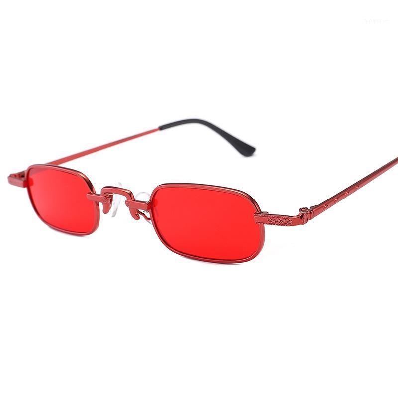 Classic Gothic Steampunk Sunglasses Polarized Men Women Brand Designer Vintage Square Metal Frame Sun Glasses High Quality UV4001
Classic Gothic Steampunk Sunglasses Polarized Men Women Brand Designer Vintage Square Metal Frame Sun Glasses High Quality UV4001