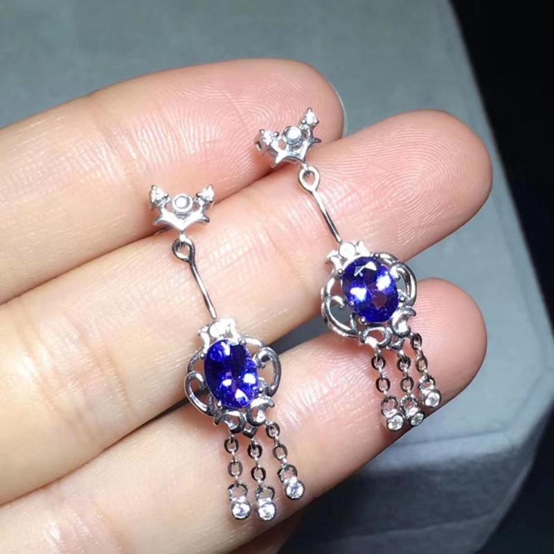 Fashion Classic 100% Natural and real Tanzanite Earring 925 sterling silver Fine jewelry
Fashion Classic 100% Natural and real Tanzanite Earring 925 sterling silver Fine jewelry
