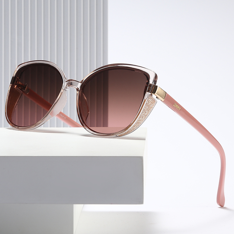 New 2021 Luxury Fashion for Women Sunglasses Cat's Eye Design of the Female Retro-iron Eyewear 32103 Mynw
New 2021 Luxury Fashion for Women Sunglasses Cat's Eye Design of the Female Retro-iron Eyewear 32103 Mynw