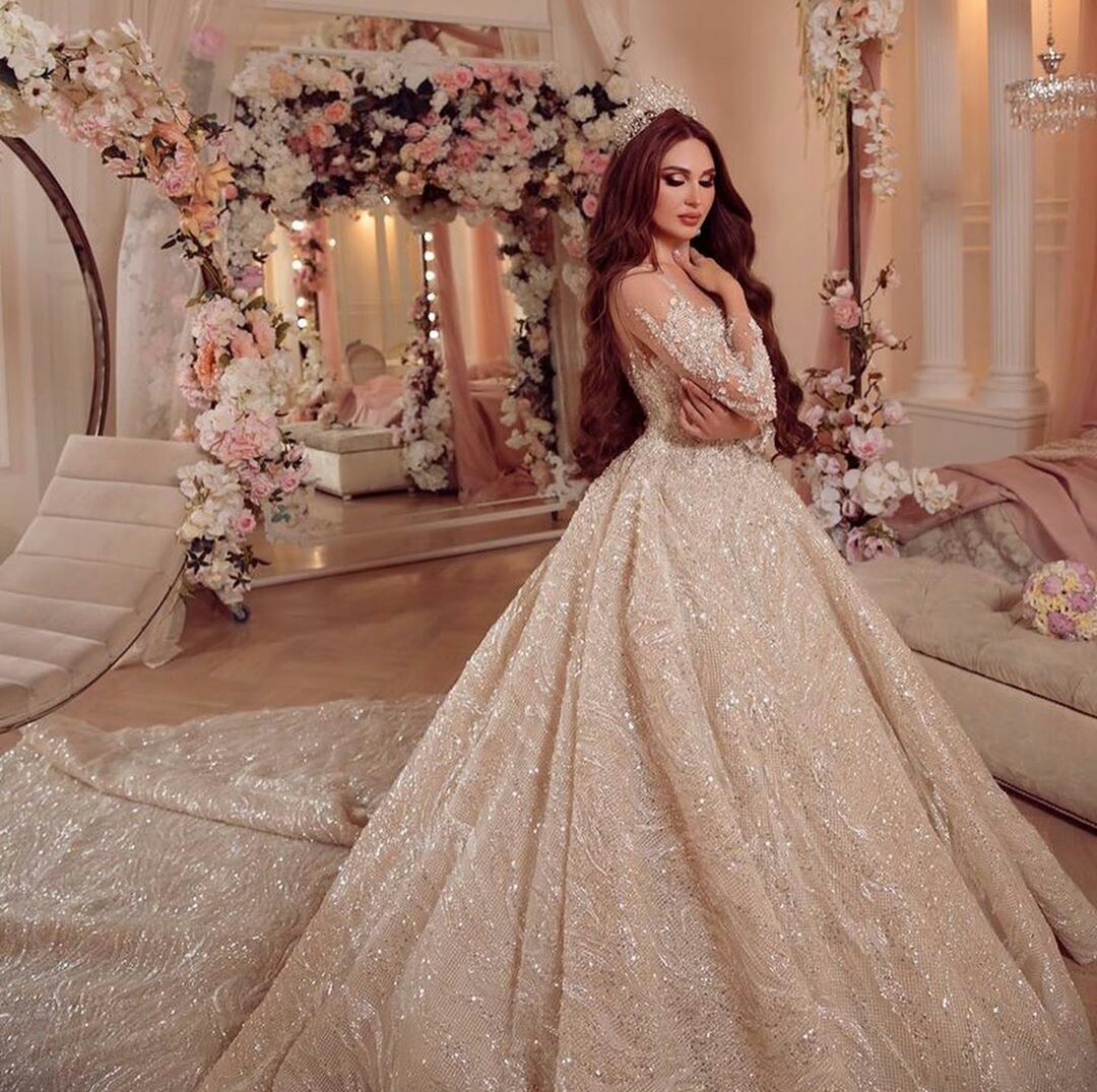 2021 Arabic Luxurious Wedding Dresses Sheer Long Sleeve Shiny Sequined Plus Size vestido de novia Custom Made Lace Bridal Gowns
