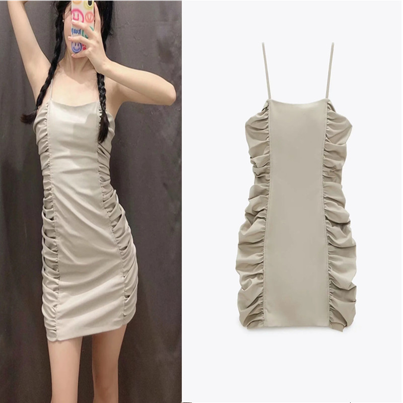 2021 New Women Draped Faux Leather Spaghetti Strap Mini Sexy Dress Lady Fashion Sleeveless Vintage Tigth Short Dresses B368, Khaki
2021 New Women Draped Faux Leather Spaghetti Strap Mini Sexy Dress Lady Fashion Sleeveless Vintage Tigth Short Dresses B368, Khaki