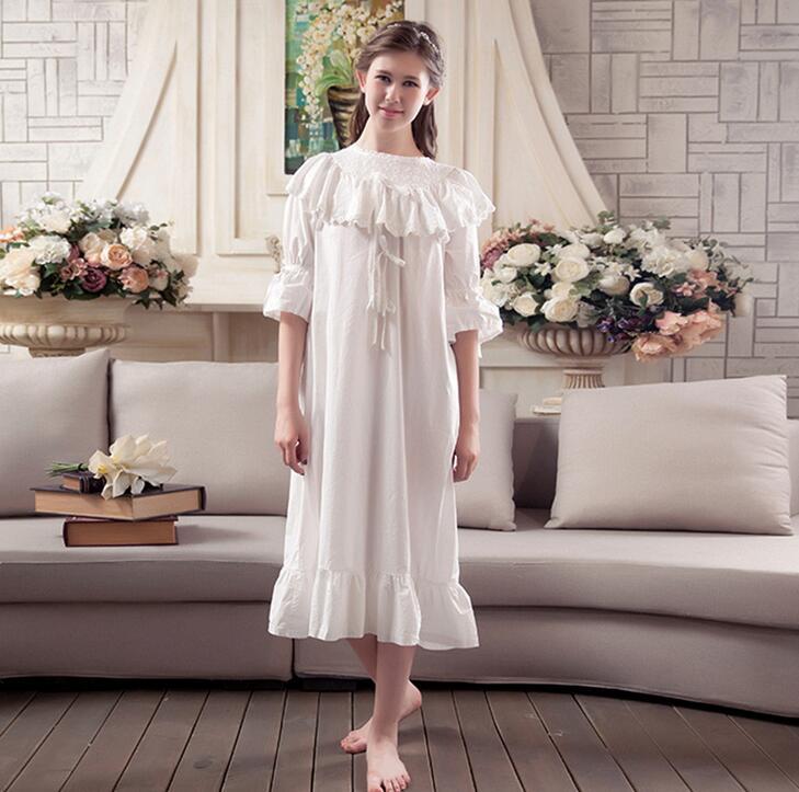 Vintage Sleepwear Women Nightgown Dress Sleepwear Princess Nightgown Nightdress Summer clothing for bed 2020 New, White
Vintage Sleepwear Women Nightgown Dress Sleepwear Princess Nightgown Nightdress Summer clothing for bed 2020 New, White