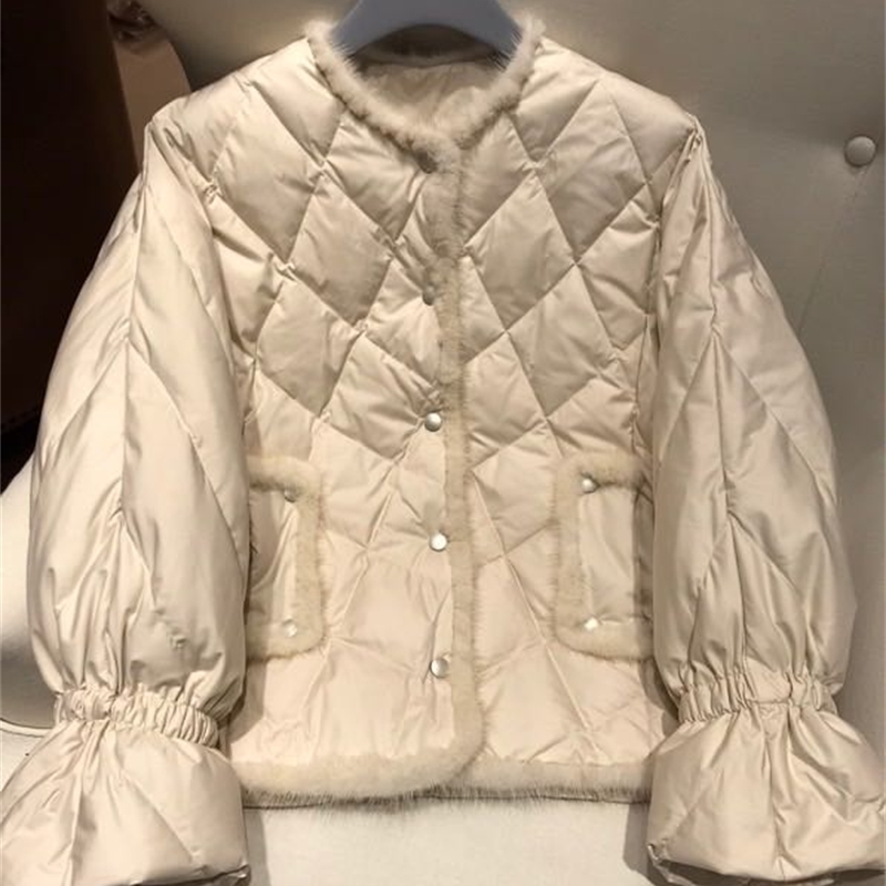 2021 Winter Female Mink Patchoworklong Sleeves Unique Breasted Hot Sale Down Jacket Eama, The photo
2021 Winter Female Mink Patchoworklong Sleeves Unique Breasted Hot Sale Down Jacket Eama, The photo