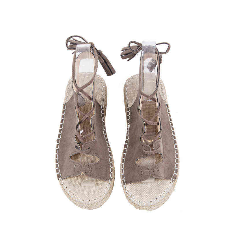 2022 new large thick soled flat heel Roman lace up women's sandals
