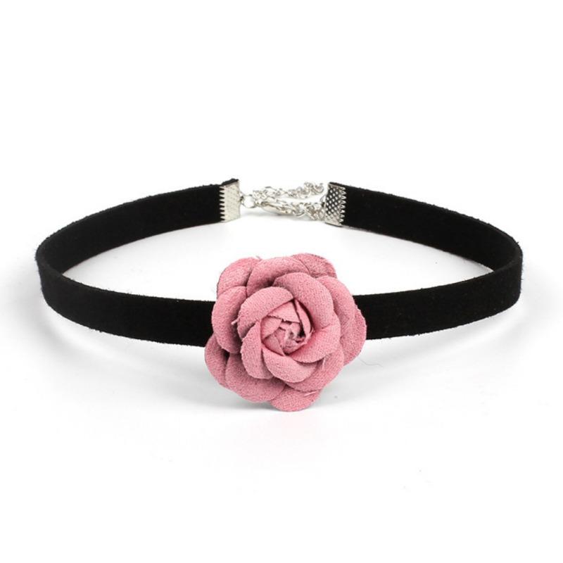 Women Velvet Pendant Necklaces Set Flower Chokers Fashion Necklace rope chain Set Jewelry Retro Accessarie
Women Velvet Pendant Necklaces Set Flower Chokers Fashion Necklace rope chain Set Jewelry Retro Accessarie