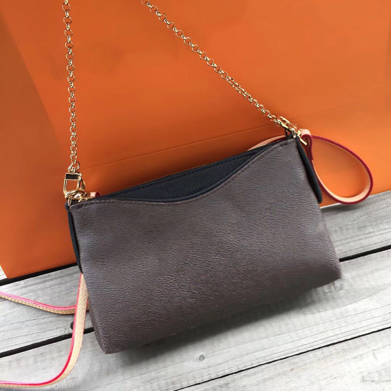 Newest classic printing flower chain handbags purse multi-function women crossbody bag real leather single shoulder ladies totes bag, Red
Newest classic printing flower chain handbags purse multi-function women crossbody bag real leather single shoulder ladies totes bag, Red