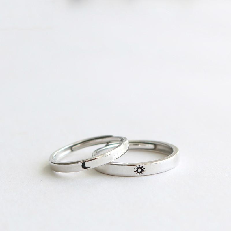 Silver Ring Simple Style Moon Sun Adjustable 925 Couple Rings For Girls Boys Best Friend Jewelry1
Silver Ring Simple Style Moon Sun Adjustable 925 Couple Rings For Girls Boys Best Friend Jewelry1
