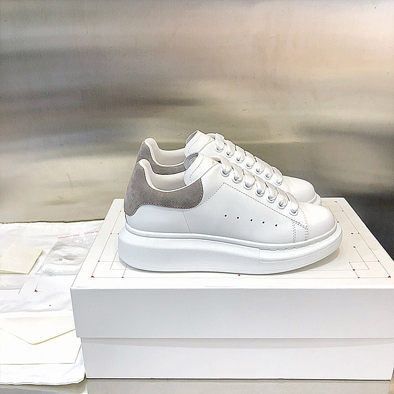 2021 Top Quality Mens Womens Leather Casual Shoes Lace Up Comfort Pretty Shoes Men's Trainers Daily Lifestyle Skateboarding Shoes, Bags
2021 Top Quality Mens Womens Leather Casual Shoes Lace Up Comfort Pretty Shoes Men's Trainers Daily Lifestyle Skateboarding Shoes, Bags