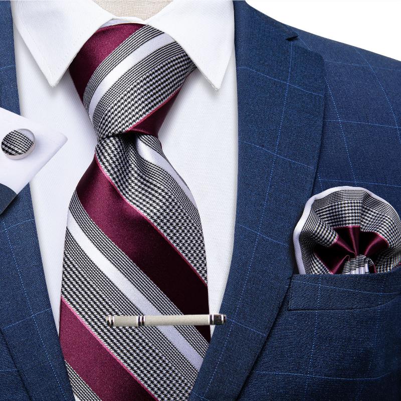 Fashion Men's Tie Purple White Striped Necktie 8cm Business Wedding Tie Handkerchief Clip Set Groom Gravata Men Gift DiBanGu
Fashion Men's Tie Purple White Striped Necktie 8cm Business Wedding Tie Handkerchief Clip Set Groom Gravata Men Gift DiBanGu