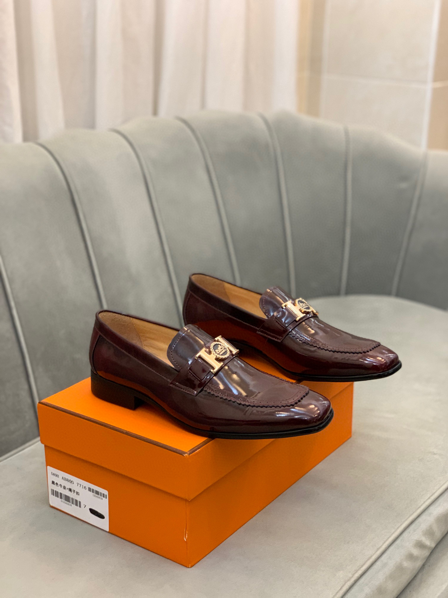 Slip on Men Dress Shoes Mens Oxfords Fashion Business Designer Dress Men Shoes 2022 New Classic Leather Men'S Suits Shoes Man Shoe, #02
Slip on Men Dress Shoes Mens Oxfords Fashion Business Designer Dress Men Shoes 2022 New Classic Leather Men'S Suits Shoes Man Shoe, #02