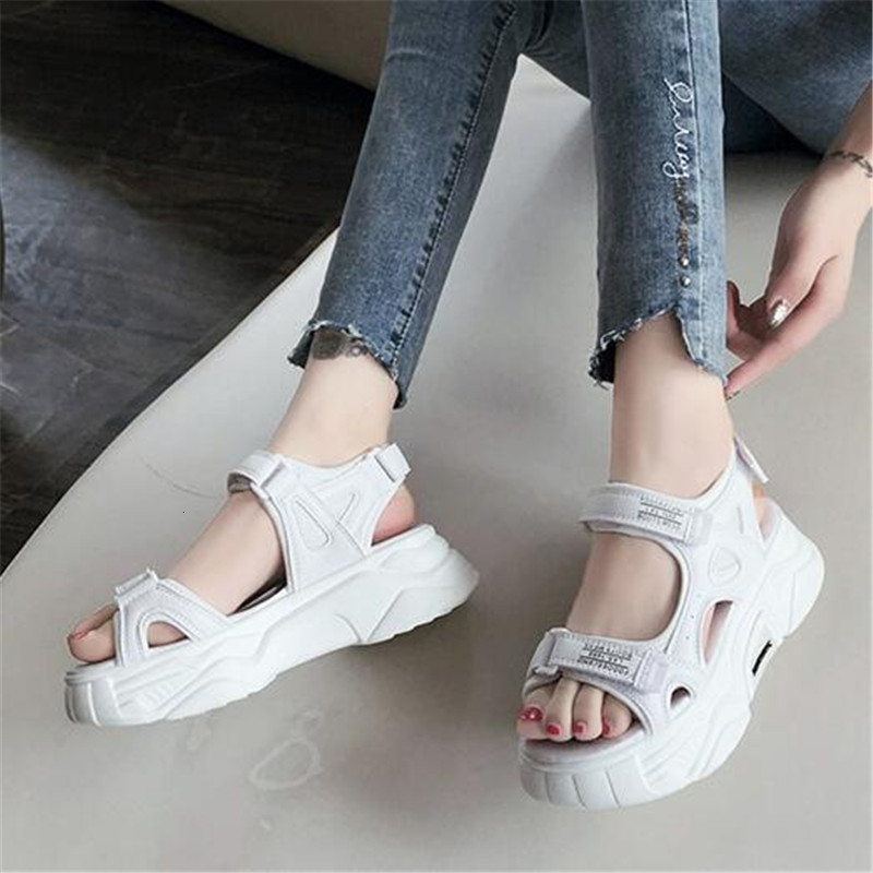 2021 New Five.5cm Purple Height Fashionable Will See with High Woman Heels Thick Sandals Bottom Father Beach Shoes PDXW
2021 New Five.5cm Purple Height Fashionable Will See with High Woman Heels Thick Sandals Bottom Father Beach Shoes PDXW