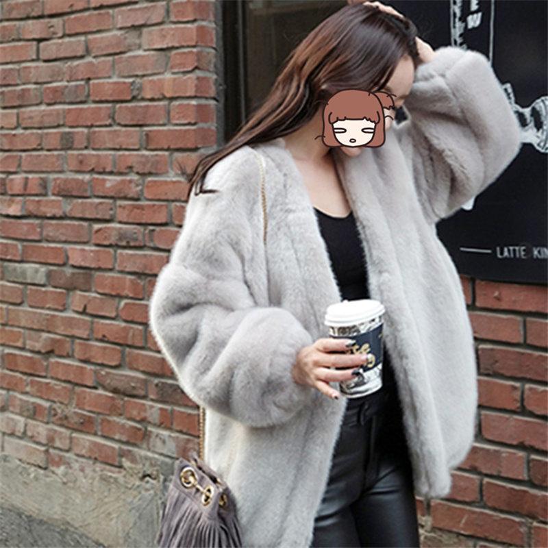 Plush Fur Coat Women 2021 Autumn And Winter Imitation Mink Fleece Jacket Mid-Length Furry Loose Cardigan Outerwear y1237, Black
Plush Fur Coat Women 2021 Autumn And Winter Imitation Mink Fleece Jacket Mid-Length Furry Loose Cardigan Outerwear y1237, Black