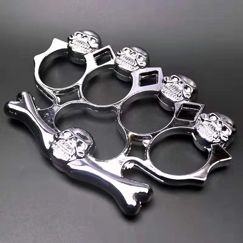 Glass fiber alloy finger tiger four finger self defense weapon four finger fist buckle iron hand brace 003
Glass fiber alloy finger tiger four finger self defense weapon four finger fist buckle iron hand brace 003