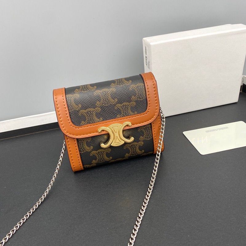 Top Quality Women Designer bag Leather Crossbody bag Luxurys Triomphe Canvas Handbags Lady wallets card bags 100% Calfskin with box, Red
Top Quality Women Designer bag Leather Crossbody bag Luxurys Triomphe Canvas Handbags Lady wallets card bags 100% Calfskin with box, Red