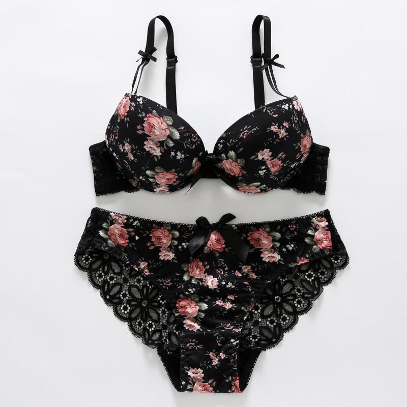 Women Embroidery Lingerie Set Floral Bras Panty Suit Sexy Push Up Thin Padded Bow Bra Set, Red