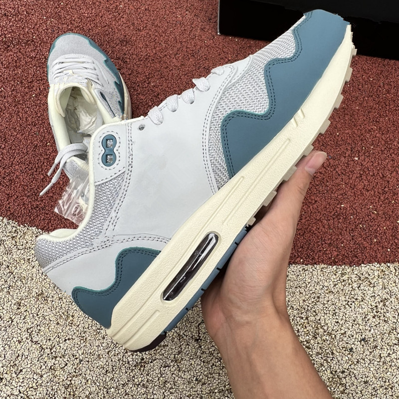Patta Noise Aqua Sports Shoes Men Running Shoe Mens Sneakers Women Sneaker Womens Trainers Athletic Trainer DH1348-004, Bubble wrap packaging
Patta Noise Aqua Sports Shoes Men Running Shoe Mens Sneakers Women Sneaker Womens Trainers Athletic Trainer DH1348-004, Bubble wrap packaging
