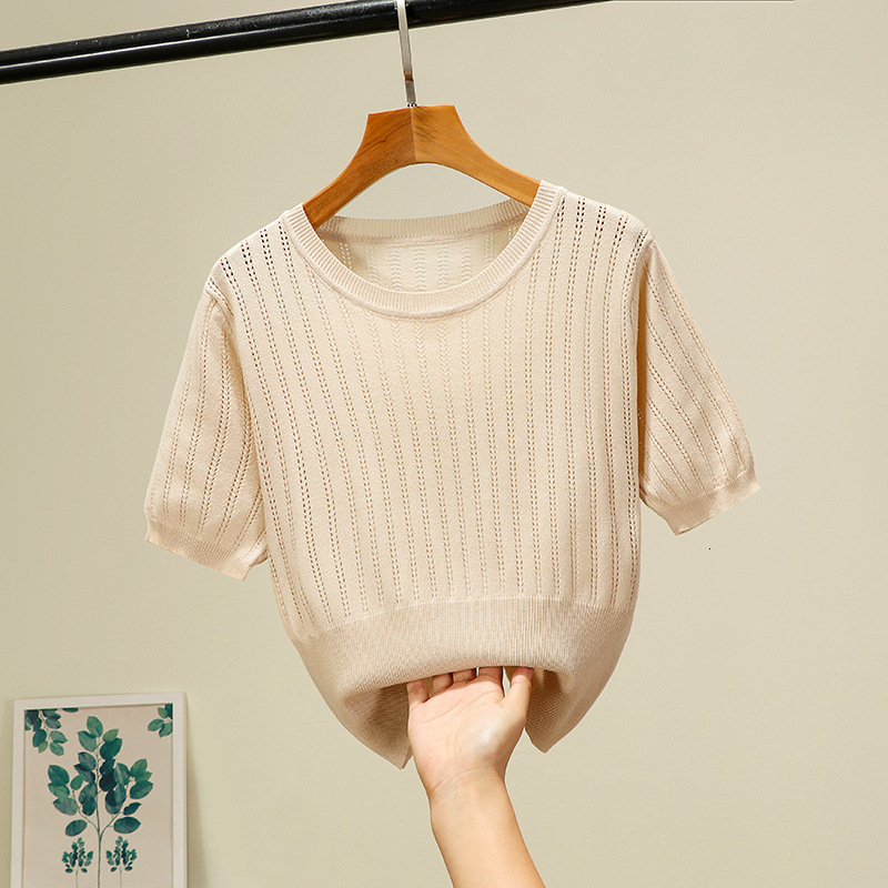2021 New Slim Candy Color Chic Shirt Women Summer O-neck Short Sleeve Casual Basic t Solid Tee Female Top Wvtv, Khaki
2021 New Slim Candy Color Chic Shirt Women Summer O-neck Short Sleeve Casual Basic t Solid Tee Female Top Wvtv, Khaki