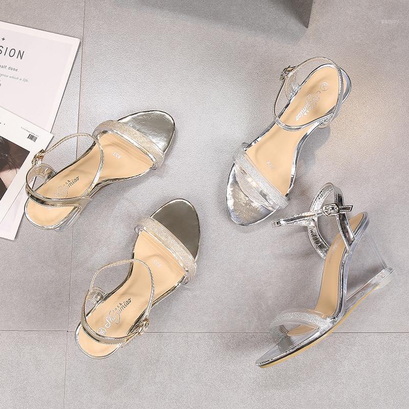 2021 Summer Casual Women Extreme High Heels Sexy Sandals Transparent Crystal Wedges Sandals Plus Size Party Asakuchi Lady Shoes1, 8cm high heels
2021 Summer Casual Women Extreme High Heels Sexy Sandals Transparent Crystal Wedges Sandals Plus Size Party Asakuchi Lady Shoes1, 8cm high heels