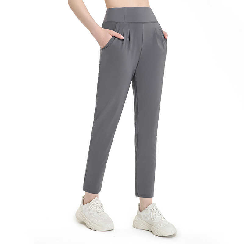 Sports Leisure Straight Leg Yoga Pants Women's High Waist Nude Fitness Yoga Clothes Versatile Capris Gym Clothes Workout Leggings, Black
Sports Leisure Straight Leg Yoga Pants Women's High Waist Nude Fitness Yoga Clothes Versatile Capris Gym Clothes Workout Leggings, Black