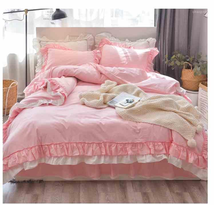 Romantic Pink Ruffle Princess Bedding Sets Cotton 4pcs Solid Color Bed set Girls Wedding Duvet cover Bed skirt Linen Pillowcases1, White
Romantic Pink Ruffle Princess Bedding Sets Cotton 4pcs Solid Color Bed set Girls Wedding Duvet cover Bed skirt Linen Pillowcases1, White