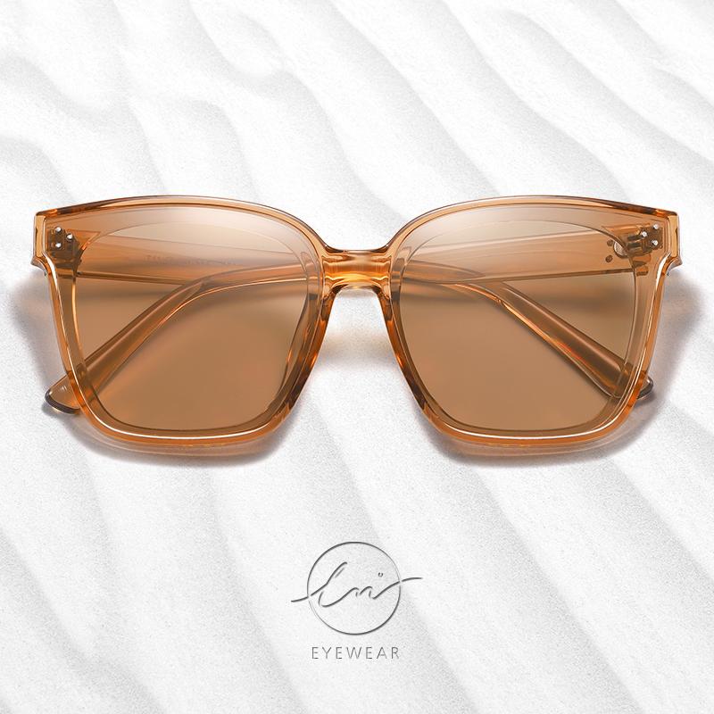 Sunglasses LM Women's Oversize Square Polarized Luxury Ladies Sun Glasses Fashion Retro Transparent Frame Vintage Eyewear UV400
Sunglasses LM Women's Oversize Square Polarized Luxury Ladies Sun Glasses Fashion Retro Transparent Frame Vintage Eyewear UV400