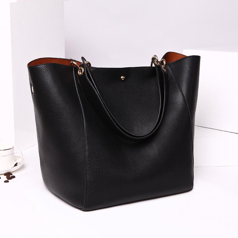 Large Capacity Bags for Women 2021 Shoulder Tote Bag Washed PU Motorcycle Messenger Casual Handbags Top-handle Bags Sac a Main, Black
Large Capacity Bags for Women 2021 Shoulder Tote Bag Washed PU Motorcycle Messenger Casual Handbags Top-handle Bags Sac a Main, Black
