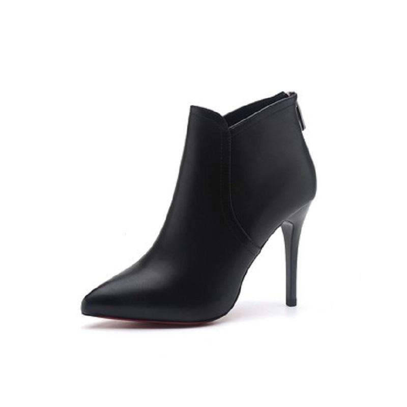 2020 new winter ladies fashion short boots wild breathable pointed wear-resistant stiletto high-heeled Korean women's boots, 7cm
2020 new winter ladies fashion short boots wild breathable pointed wear-resistant stiletto high-heeled Korean women's boots, 7cm