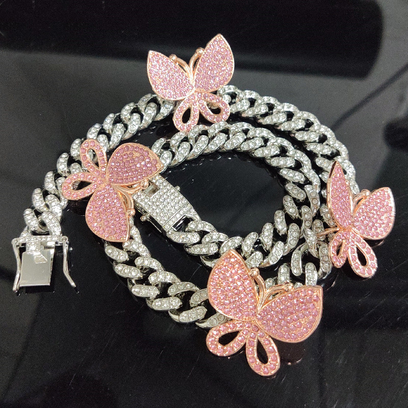 12mm Iced Out Diamond Women Mens Necklace Jewelry Cuban Link Chains Gold Silver Pink Butterfly Hip Hop Necklaces
12mm Iced Out Diamond Women Mens Necklace Jewelry Cuban Link Chains Gold Silver Pink Butterfly Hip Hop Necklaces