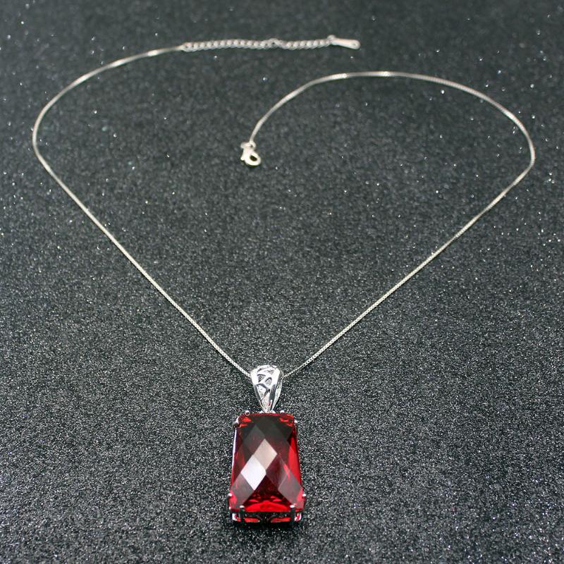 Gushing Natural Blood Red Garnet925 Sterling Silver Color Charms Women Pendant Chain Necklace 20 Inch
Gushing Natural Blood Red Garnet925 Sterling Silver Color Charms Women Pendant Chain Necklace 20 Inch