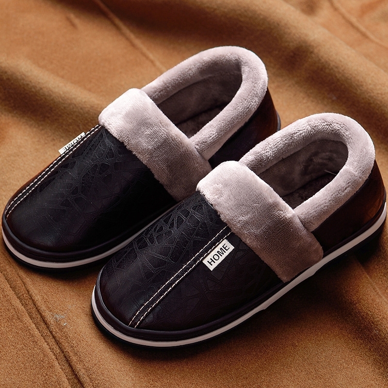 Winter Leather Slippers for men Plus size 48 Sturdy Sole Fur slippers Home Wear-resistant Warm Boys Slipper Indoor 210203, Black
Winter Leather Slippers for men Plus size 48 Sturdy Sole Fur slippers Home Wear-resistant Warm Boys Slipper Indoor 210203, Black