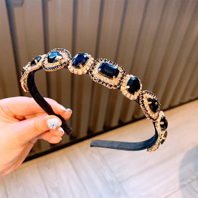 Baroque Style Women Headbands Fashion Rhinestone Sport Hair tools Bands accessories for Girl High Quality Bohemian Hairband Hair Jewelry