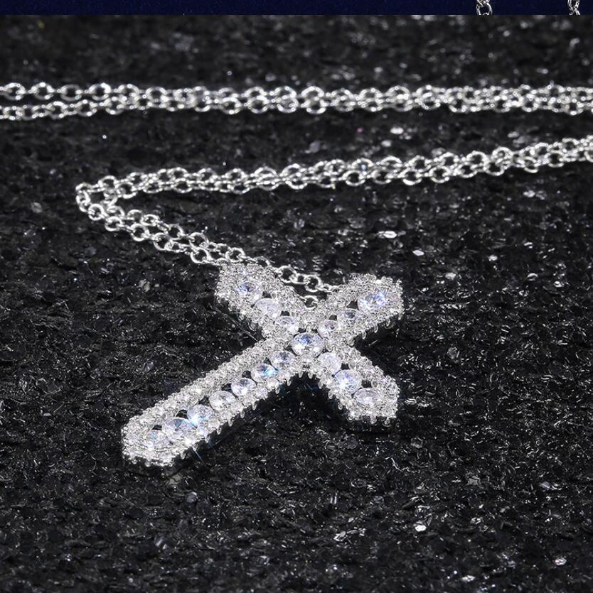 Unique Hip Hop Sterg Sier Cross Pendant Topaz Necklace for Men Women
