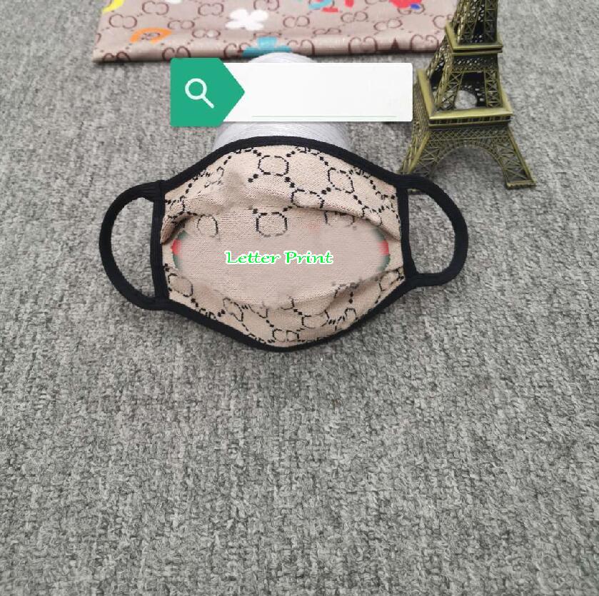 Designer Face Masks Protective Mask ultraviolet-proof Dustproof Riding Cycling Sports Brand Double Letter Print Mouth Masks Adults Outdoor
Designer Face Masks Protective Mask ultraviolet-proof Dustproof Riding Cycling Sports Brand Double Letter Print Mouth Masks Adults Outdoor