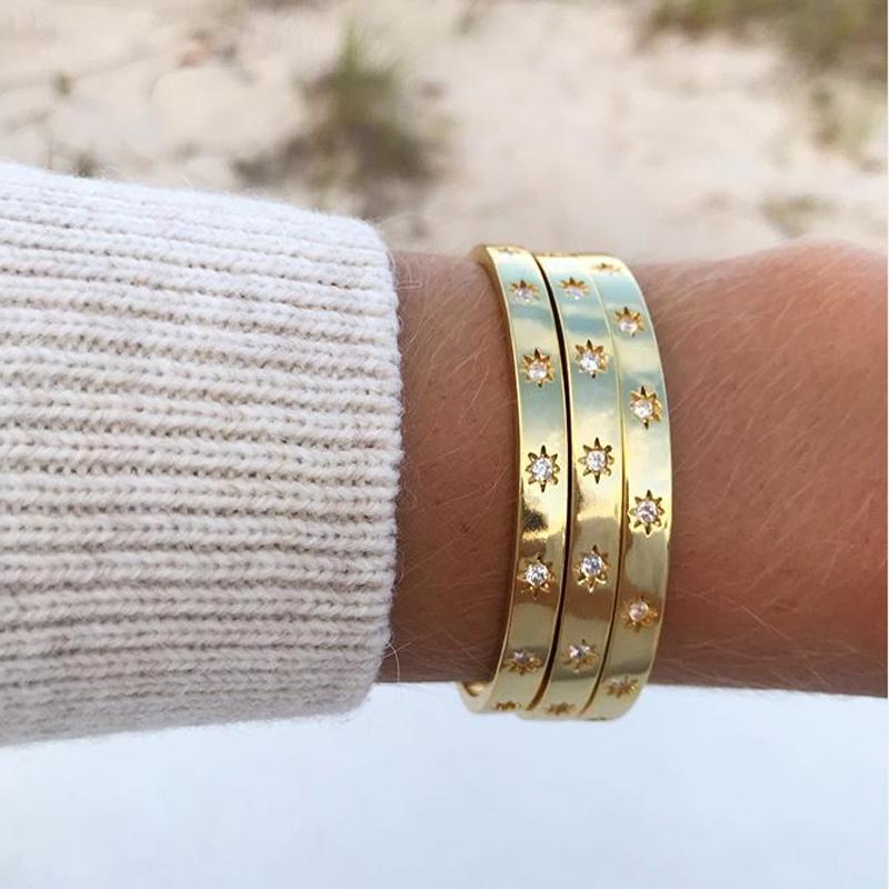 Delicate women open bracelets&bangles shinny stars bezel clear CZ zircons women cuff bangles fashion jewelry chic bracelts
Delicate women open bracelets&bangles shinny stars bezel clear CZ zircons women cuff bangles fashion jewelry chic bracelts