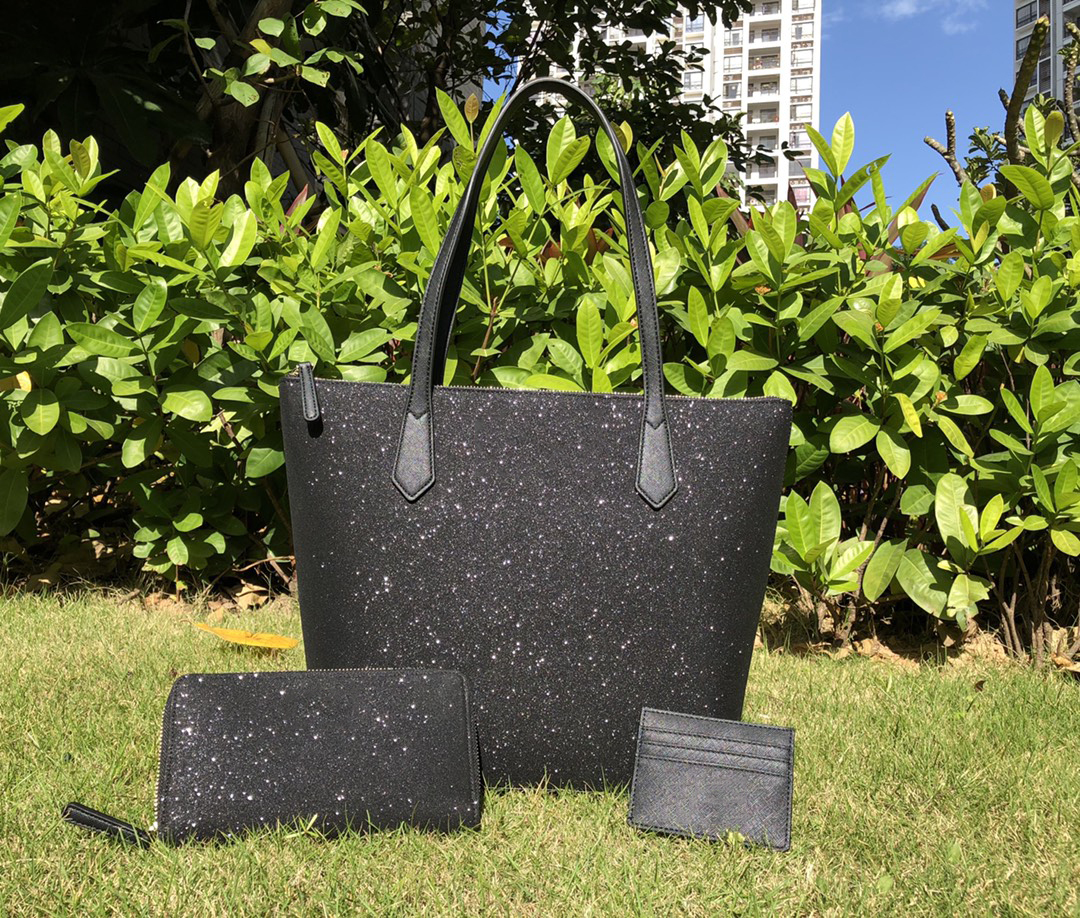 women Luxurys Designer bags handbags full larger glitter crossbody+wallets+card holder sets family large shoulder Messenger tote hobo bag pu
women Luxurys Designer bags handbags full larger glitter crossbody+wallets+card holder sets family large shoulder Messenger tote hobo bag pu