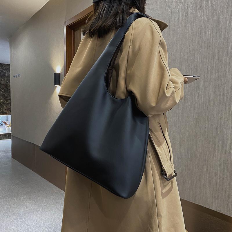 High Capacity PU Leather Bags For Women 2021 Autumn Winter Trend Ladies Shoulder Travel Handbags and Purses New Arrive, Beige
High Capacity PU Leather Bags For Women 2021 Autumn Winter Trend Ladies Shoulder Travel Handbags and Purses New Arrive, Beige