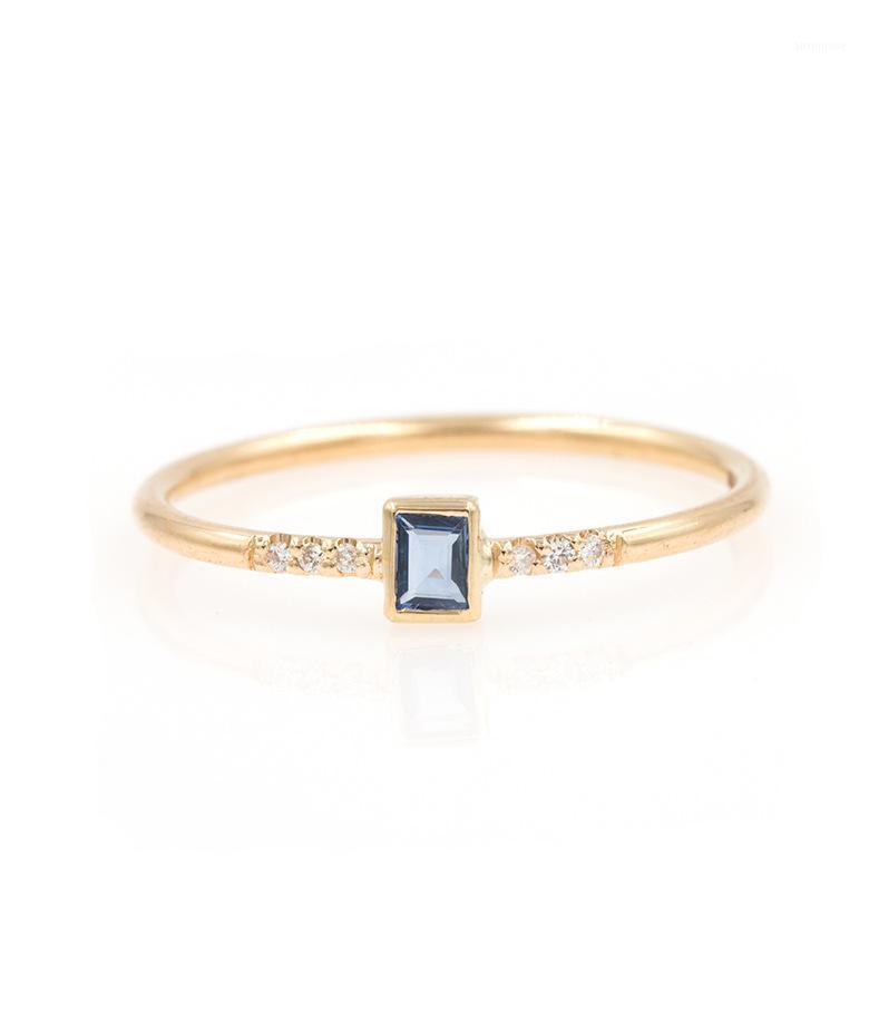 Cross-border Sources of Europe and The United States Ring Rectangular Crystal Ring Ornaments Engagement1
Cross-border Sources of Europe and The United States Ring Rectangular Crystal Ring Ornaments Engagement1