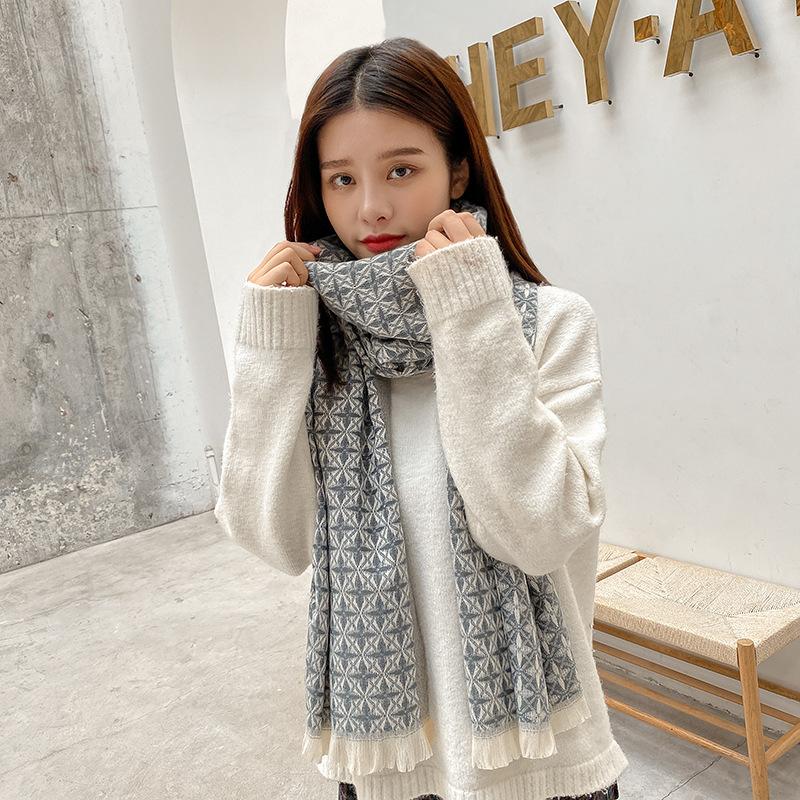 OUOI Scarf female winter imitation cashmere thickened warmth and color matching scarf female shawl student
OUOI Scarf female winter imitation cashmere thickened warmth and color matching scarf female shawl student