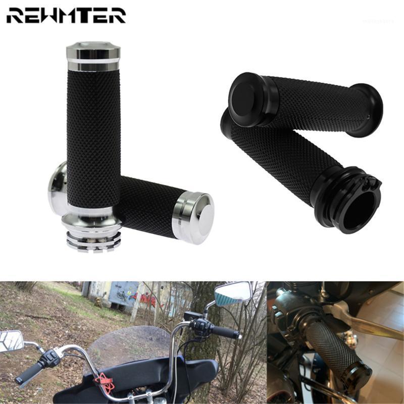 Motorcycle 1'' 25mm Handlebar Hand Grip Handle bar Grips CNC Black/Chrome For Sportster XL XR Dyna Softail Touring VRSC1
Motorcycle 1'' 25mm Handlebar Hand Grip Handle bar Grips CNC Black/Chrome For Sportster XL XR Dyna Softail Touring VRSC1