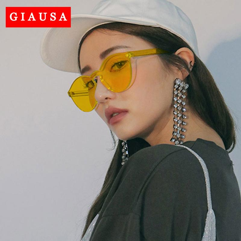2020 New Love Heart Lens Sunglasses Women Transparent Plastic Glasses Style Sun Glasses Female Clear Candy Color Lady GIAUSA
2020 New Love Heart Lens Sunglasses Women Transparent Plastic Glasses Style Sun Glasses Female Clear Candy Color Lady GIAUSA