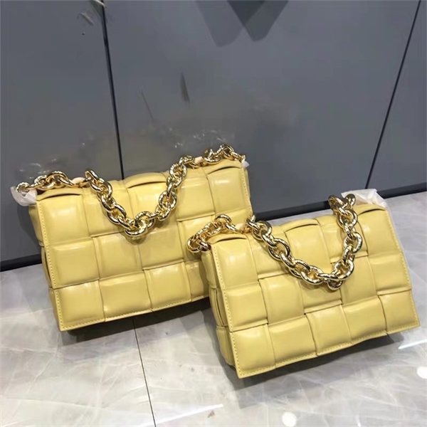 Luxury Women Bags Designer Knit Real Genuine Leather Chain Shoulder Messenger Bag Cowhide Woven Purses and Handbags C1009
Luxury Women Bags Designer Knit Real Genuine Leather Chain Shoulder Messenger Bag Cowhide Woven Purses and Handbags C1009