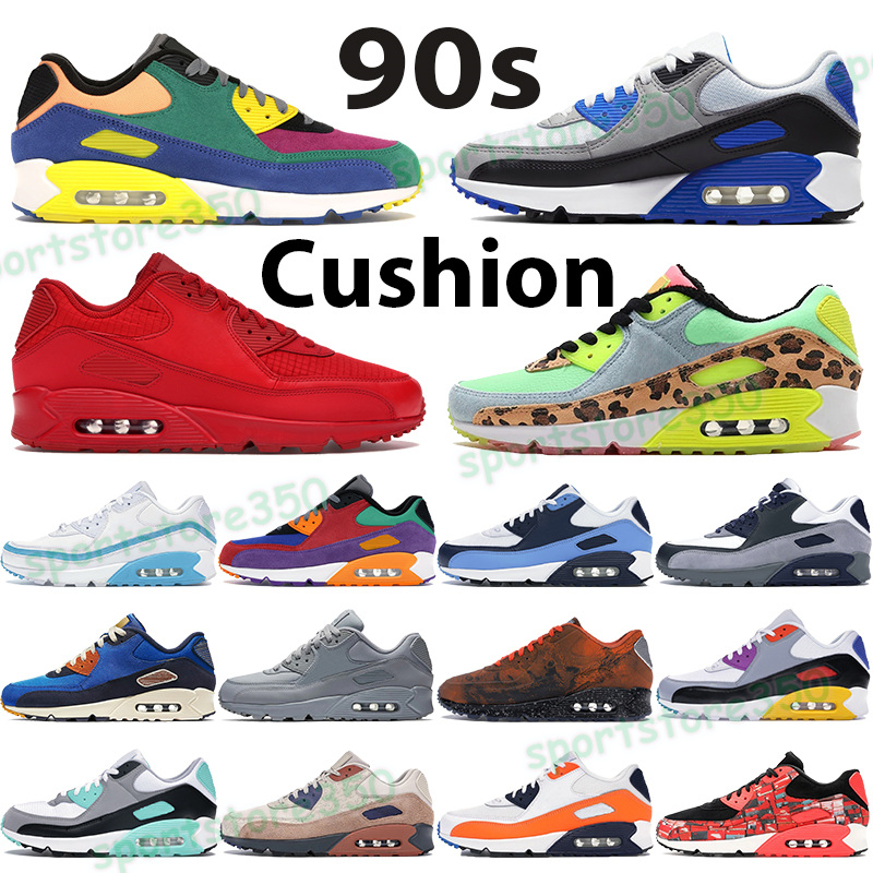 

Mens 90s running shoes mars landing triple red royal hyper grape turquoise sail LX dancecolor undefeated white solar red fury women sneakers, 39. triple wolf grey